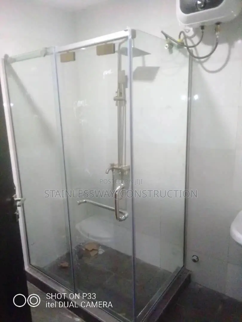 Foreign Roller Shower Cubicle 