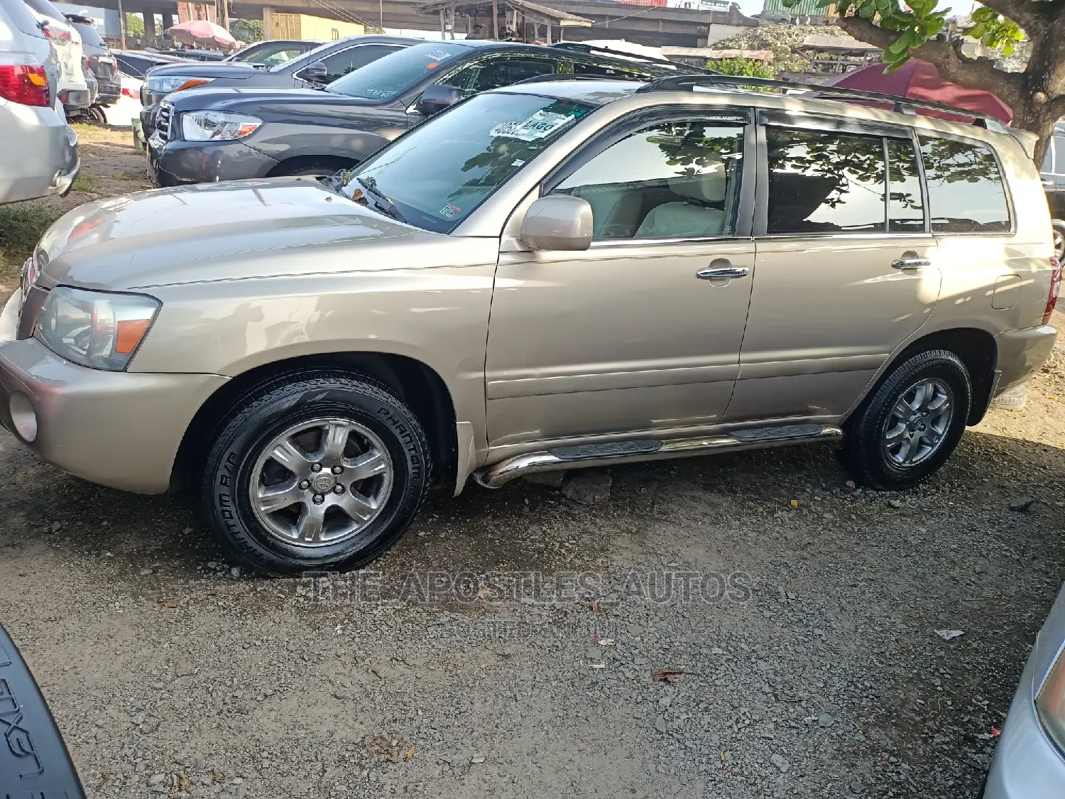 Toyota Highlander V6 2006 Gold