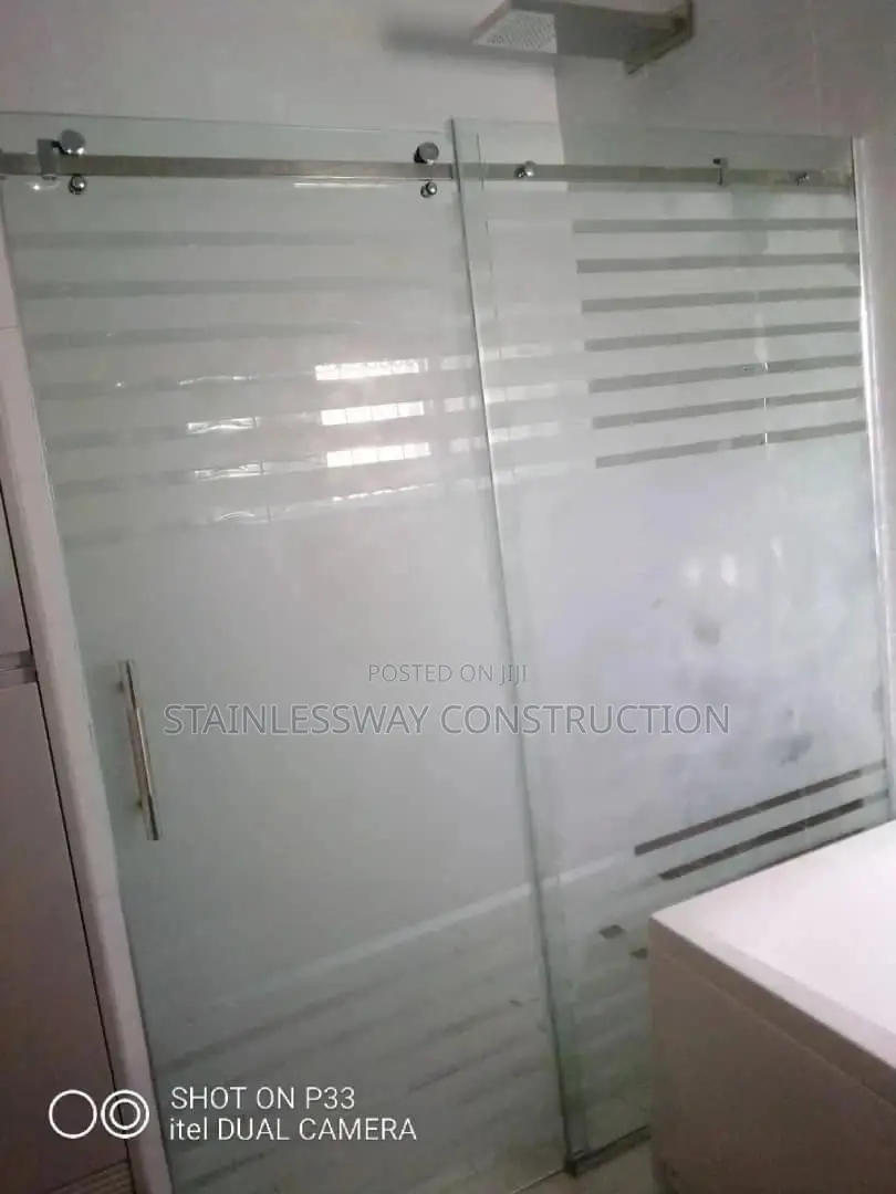Borderline Shower Cubicle Classic