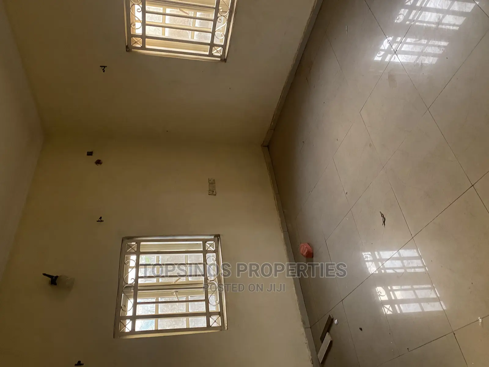 2bdrm Block of Flats in Dawaki for rent
