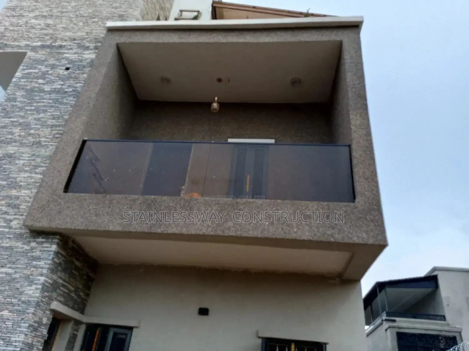 10 Mm Tinted Glass ( Frameless)