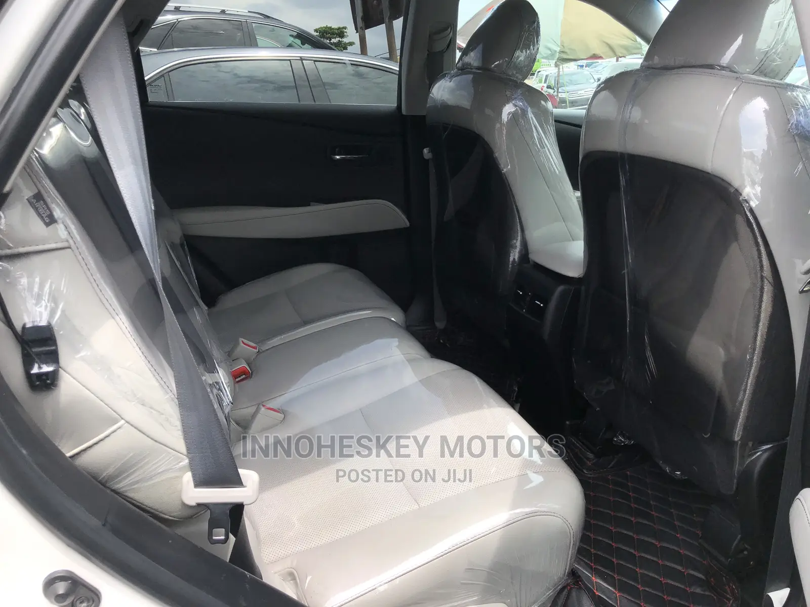 Lexus RX 350 FWD 2013 White