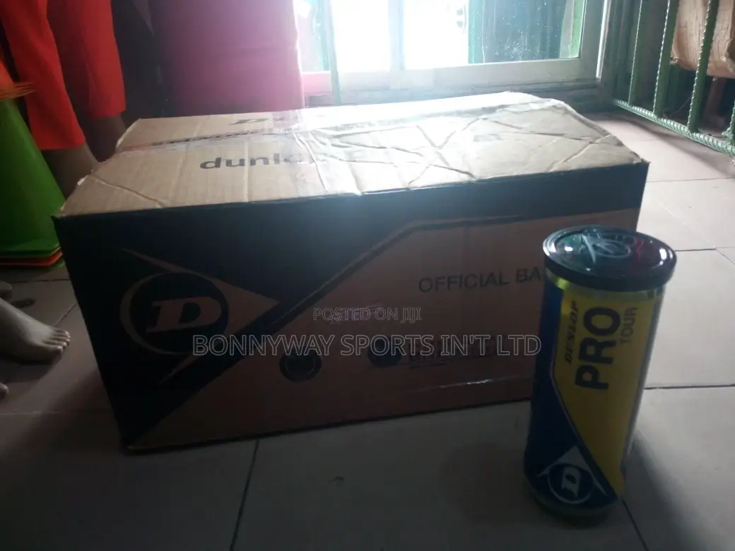 Get Ur Carton of Dunlop Lawntennis Balls