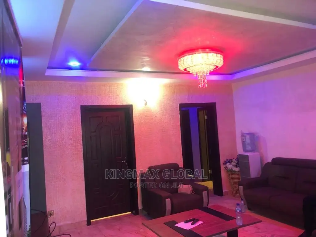 3bdrm Block of Flats in Jabi for sale