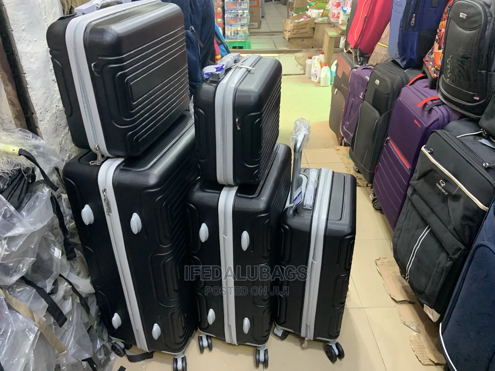 Set of Black Imported Plastic Traveling Luggage With Big Kit