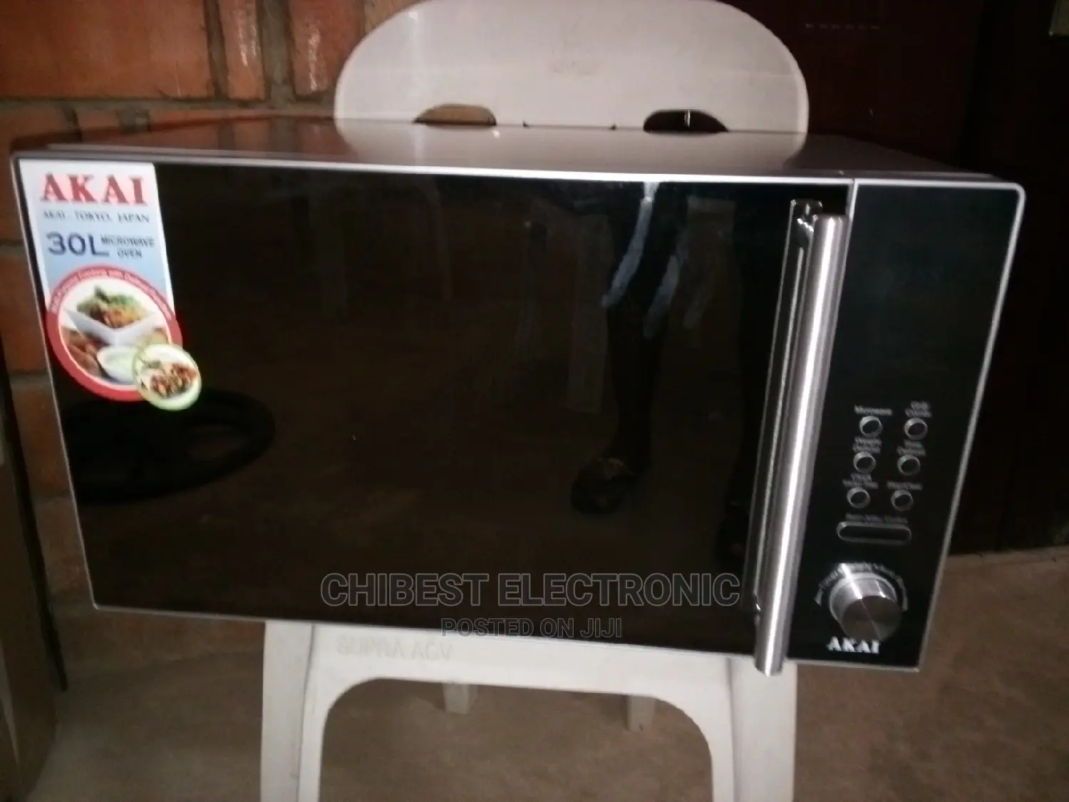 Akai Microwave Oven 30lit Brand New With Warranty