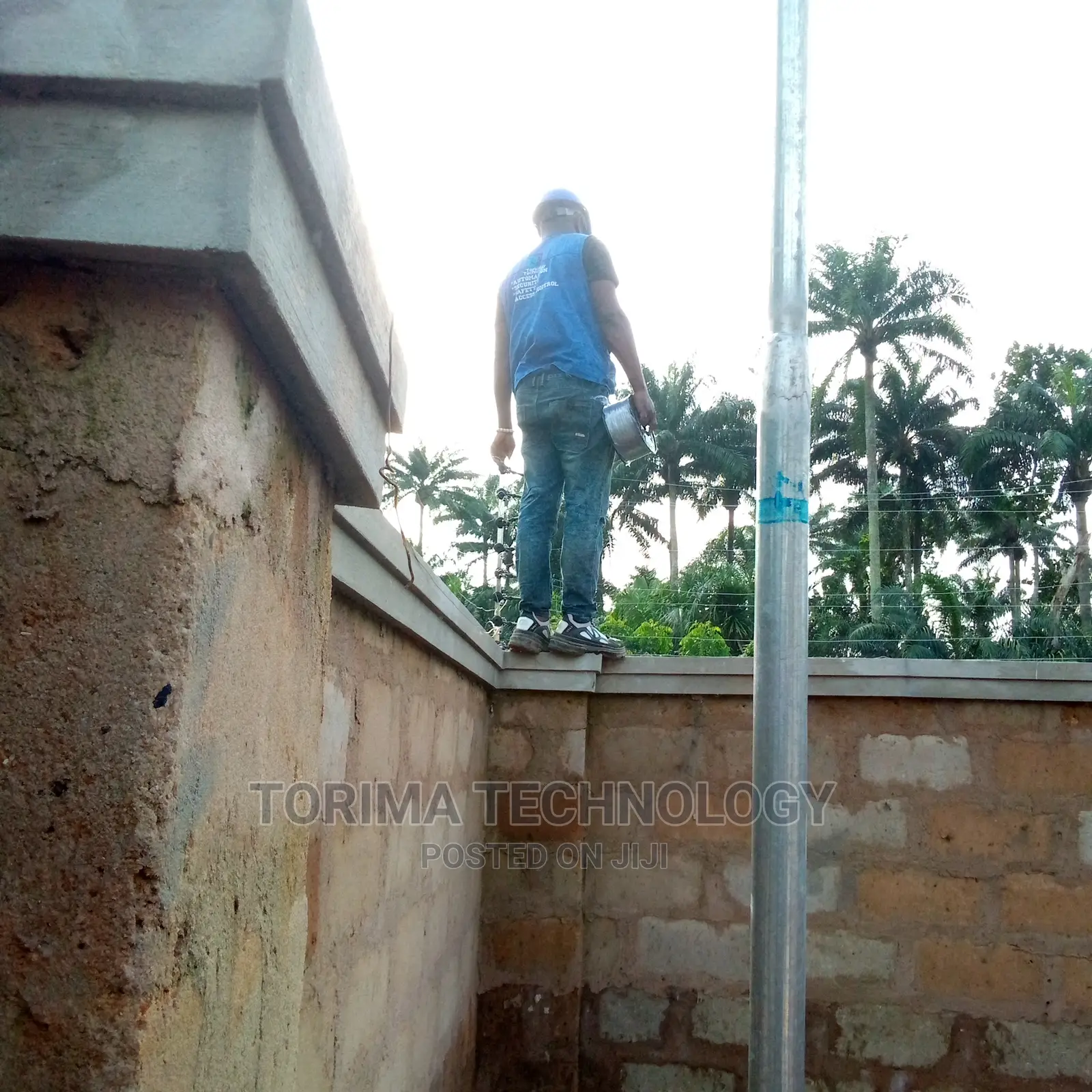 Electric Fencing Barrier
