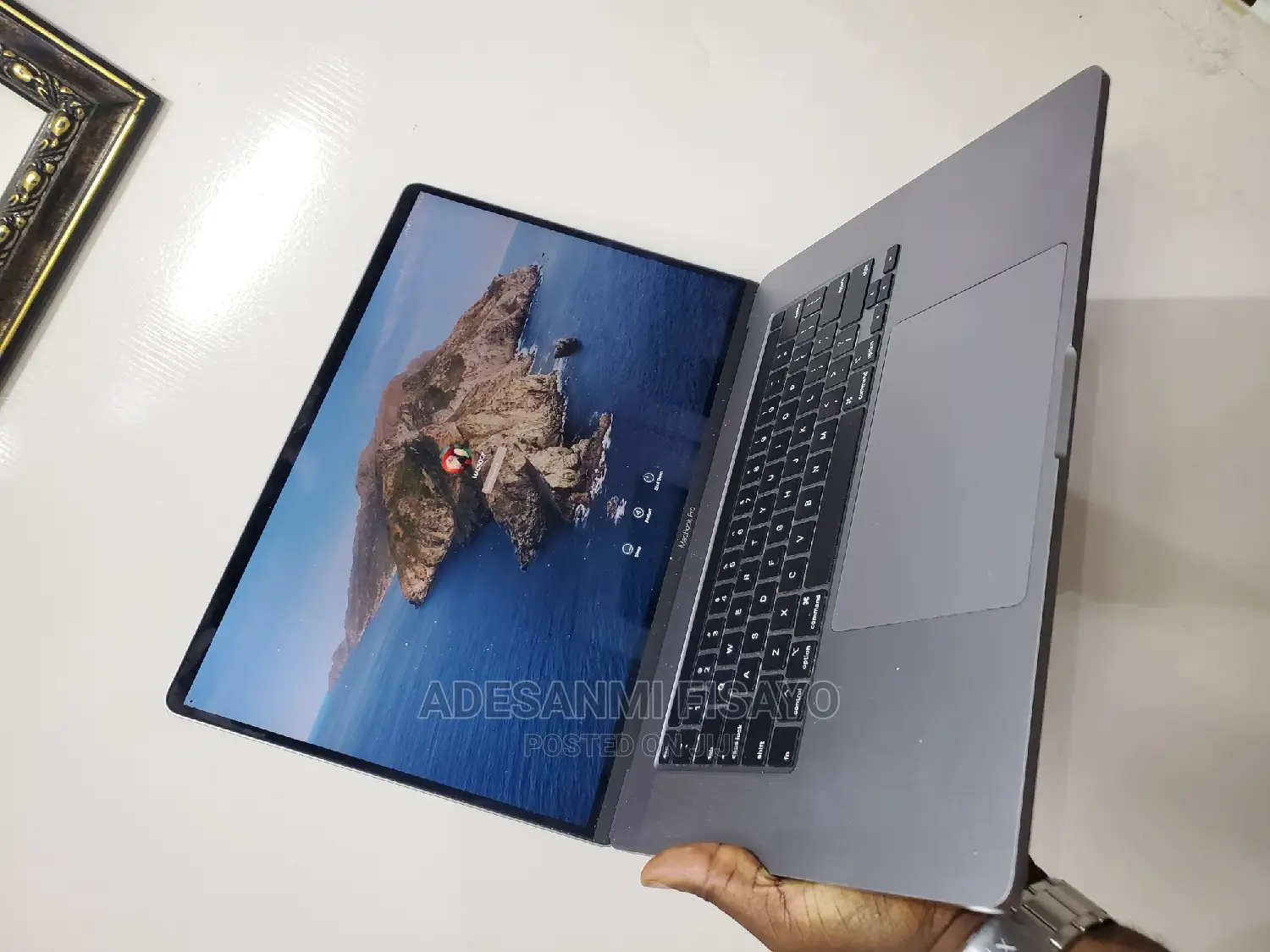 Laptop Apple MacBook Pro 2019 16GB Intel Core i9 SSD 1T