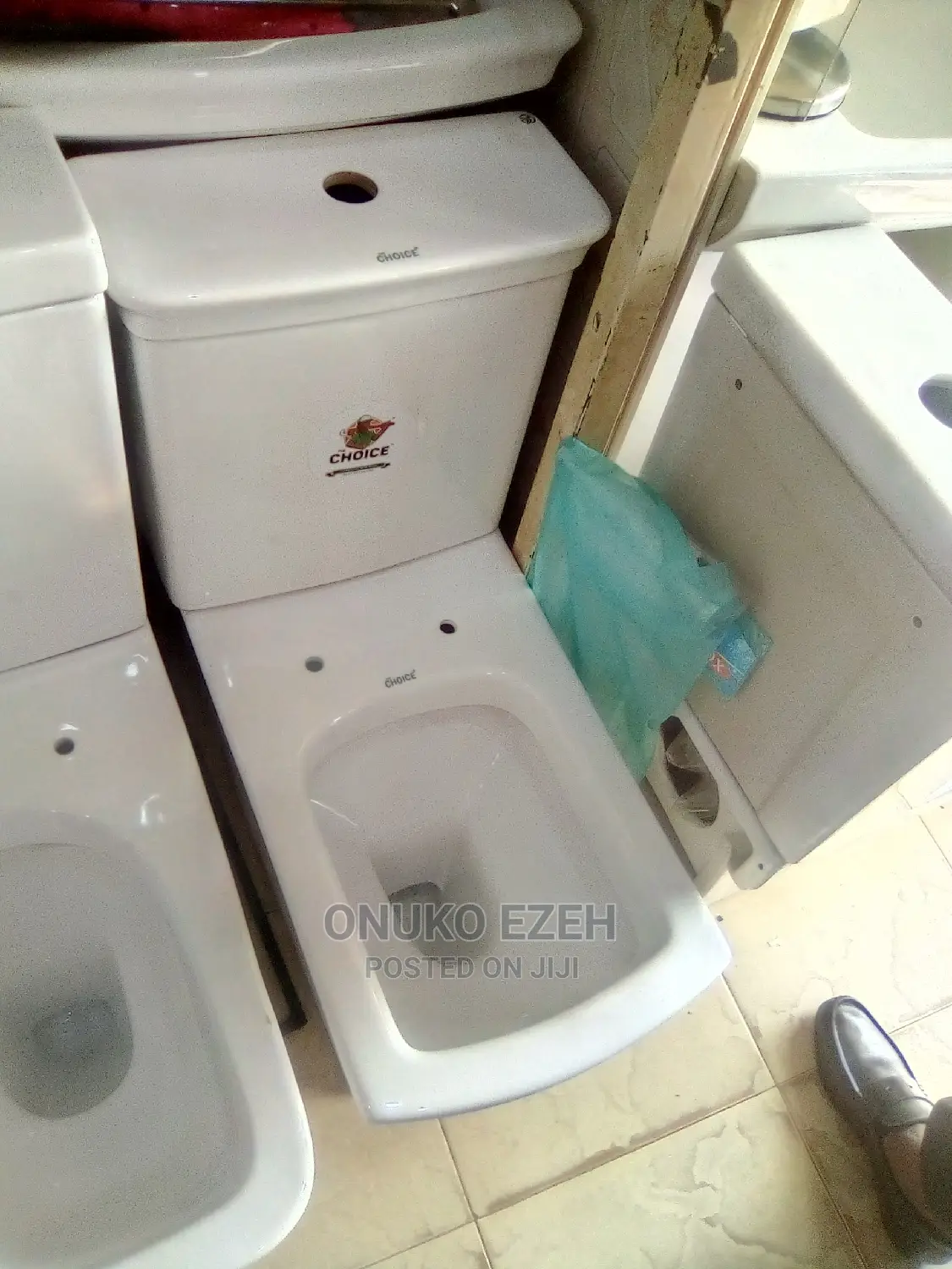 Nice and Execitive England Quality Choice Water Closet
