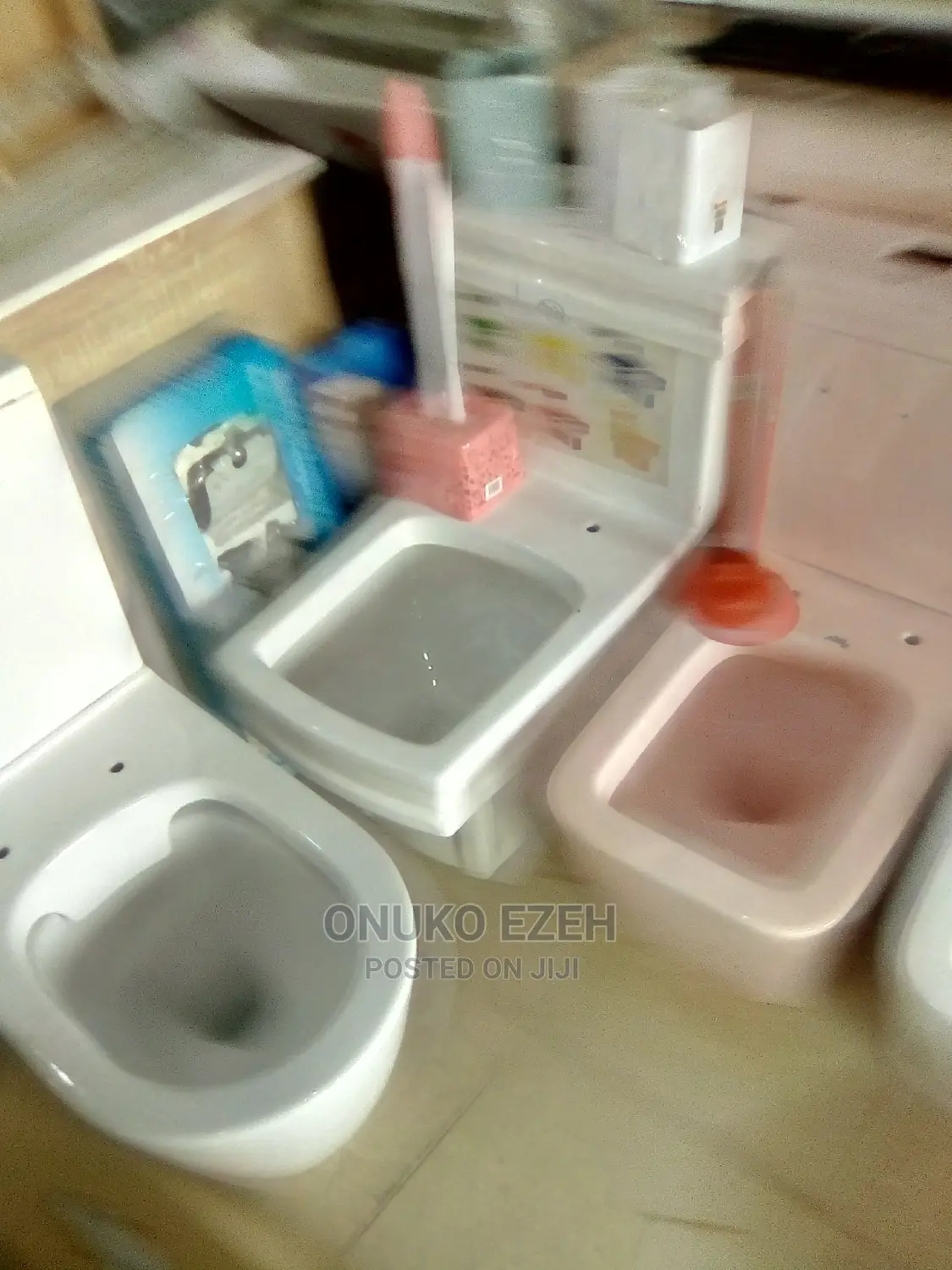 High Quality Executive Eagle Water Closet