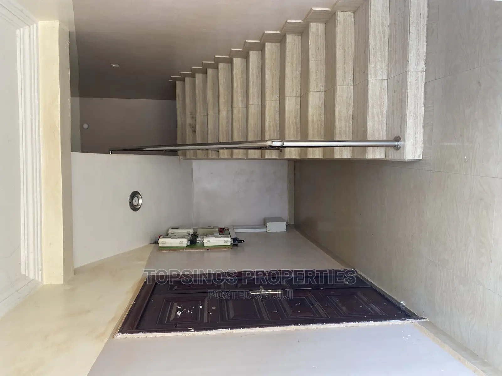 3bdrm Block of Flats in Dawaki for rent