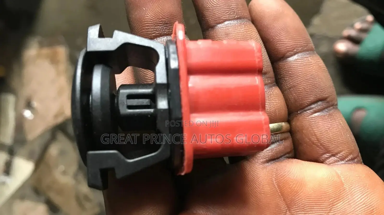 Radiator Clip C300 204 and 205,Glk and 212
