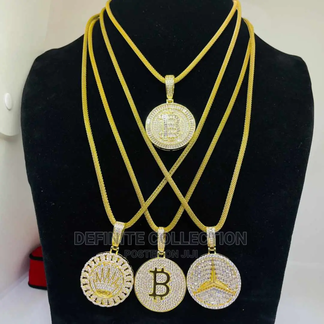 New Ice Luxury Neckpiece