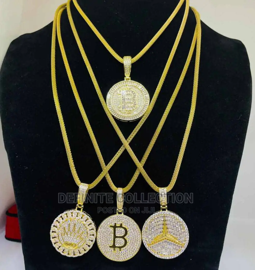 New Ice Luxury Neckpiece