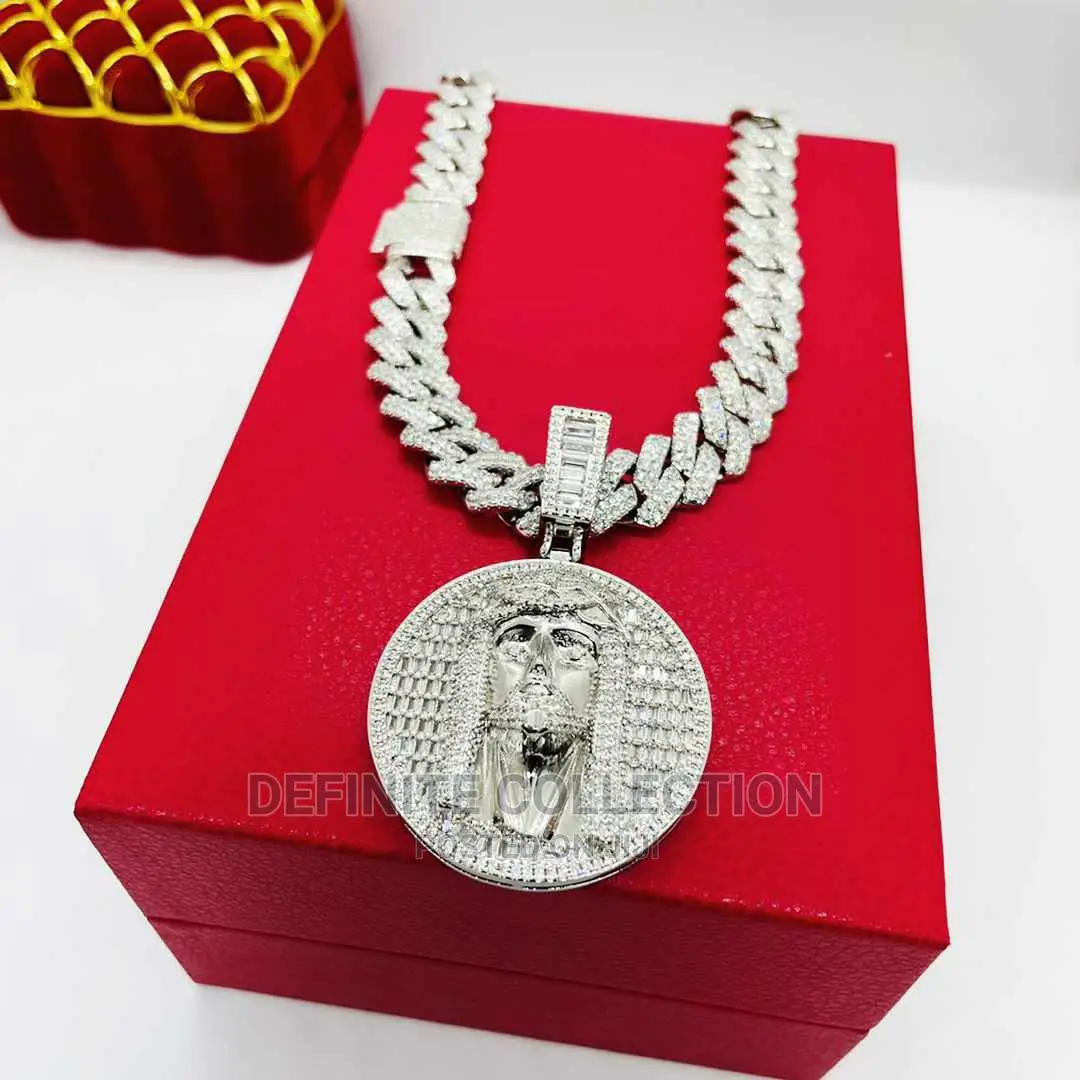 Original Luxury Cuban Ice Neckpiece
