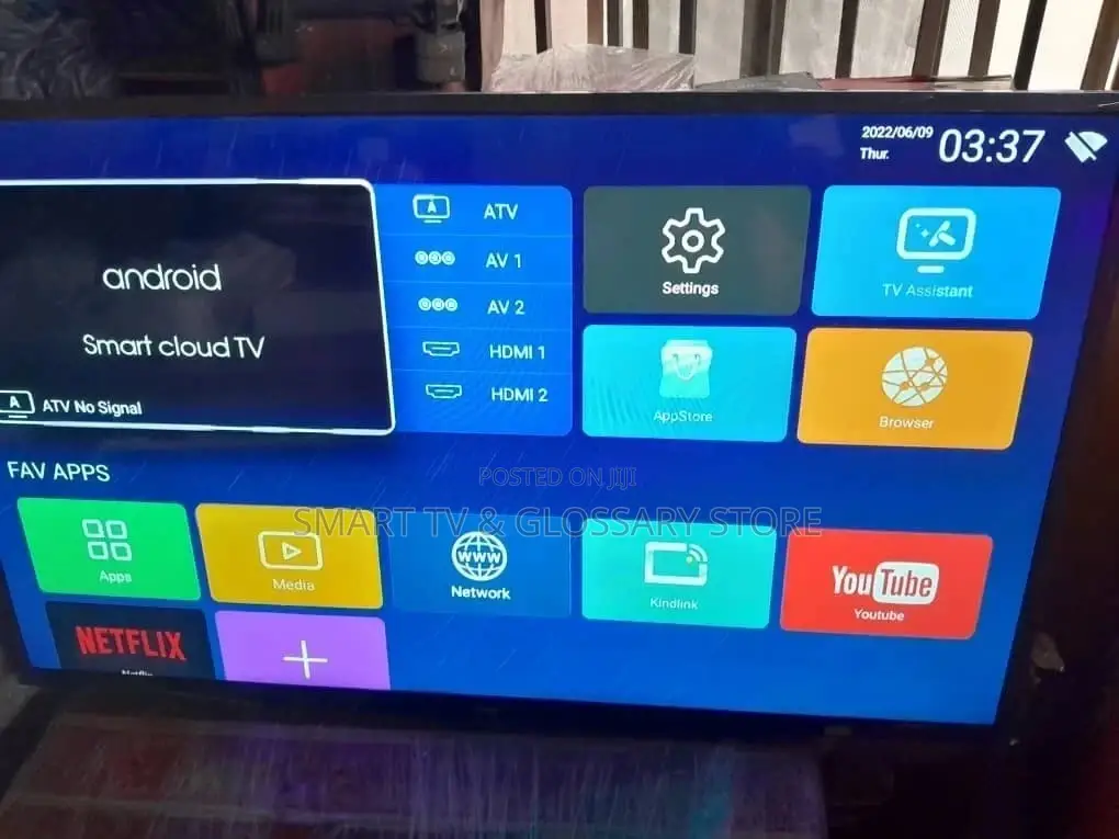 LG 49 Inches With Netflix Facebook and Youtube