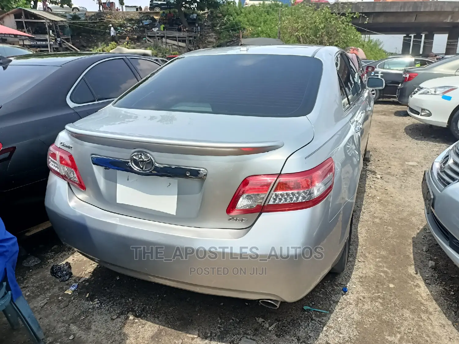 Toyota Camry 2010 Silver