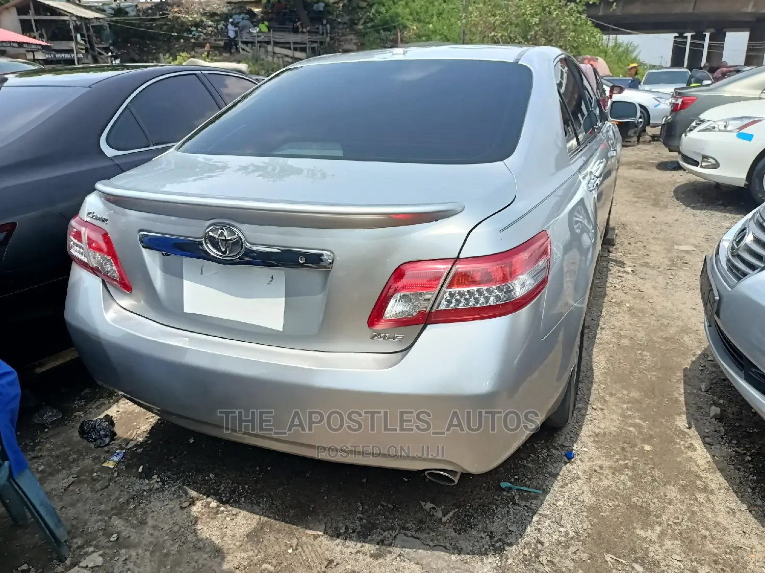 Toyota Camry 2010 Silver