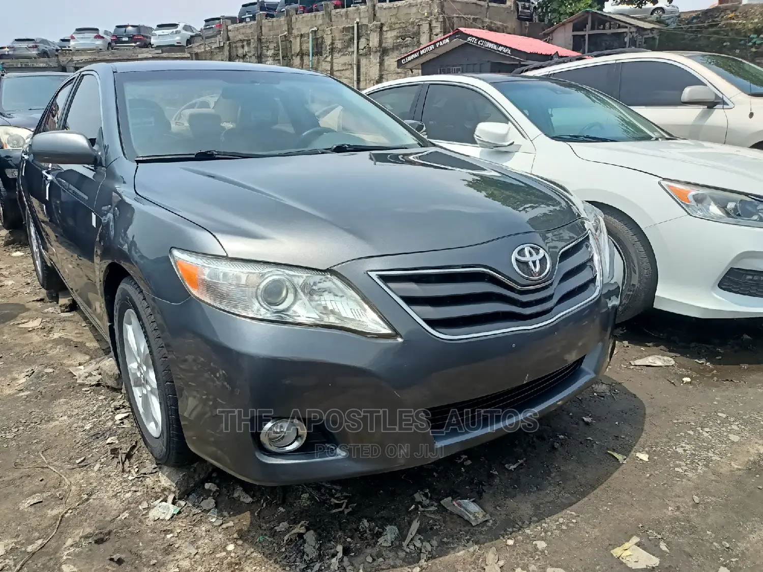 Toyota Camry 2011 Gray