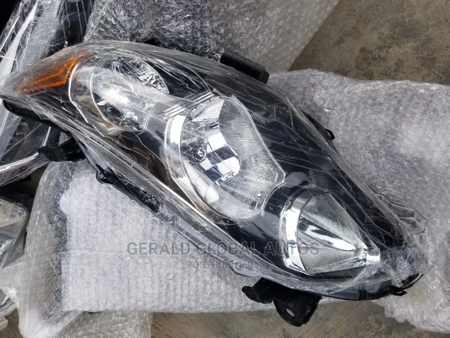Head Lamp Corolla 2012 Sport