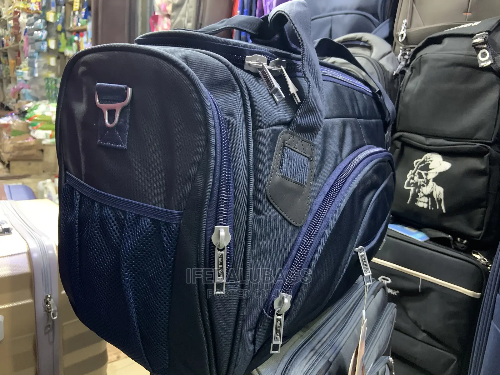 High Quality Medium Imported Traveling Luggage