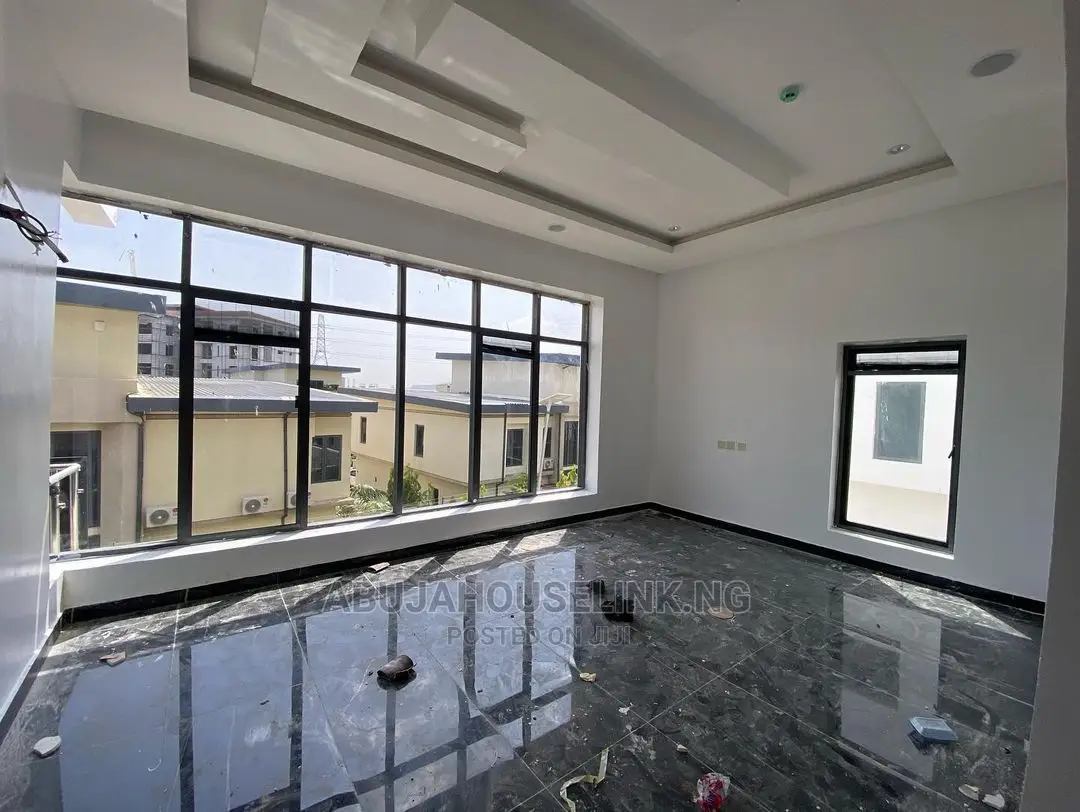 6bdrm Duplex in Katampe Extension for sale