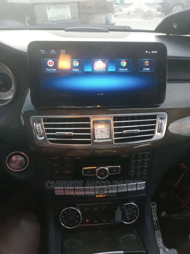 CLS/C-Classmercedes Benz Android/Inbuilt Carplay