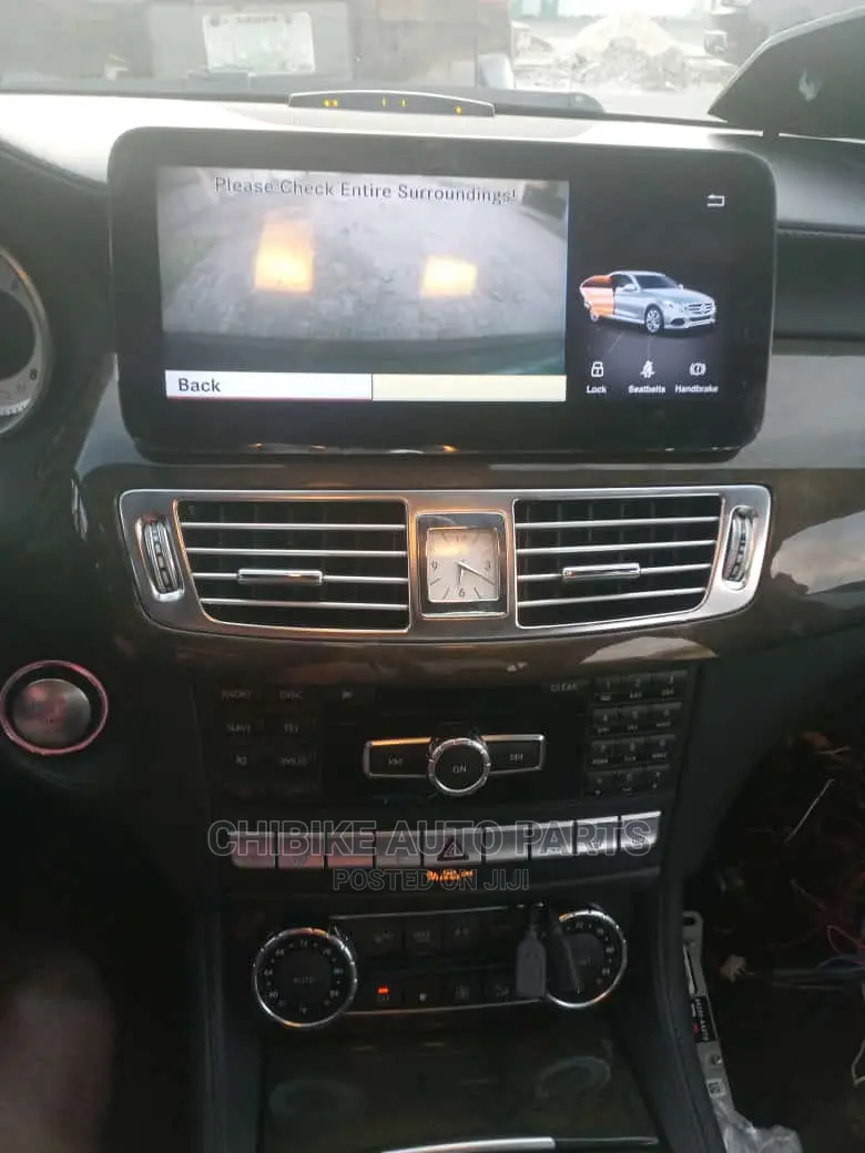 CLS/C-Classmercedes Benz Android/Inbuilt Carplay