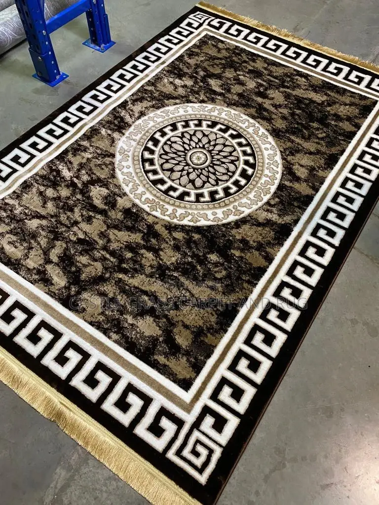 Centre Rug and Carpets