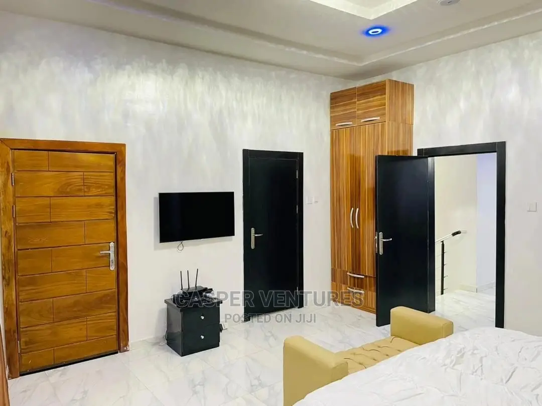 Heavenly and Irresistible 4-Bedroom Duplex