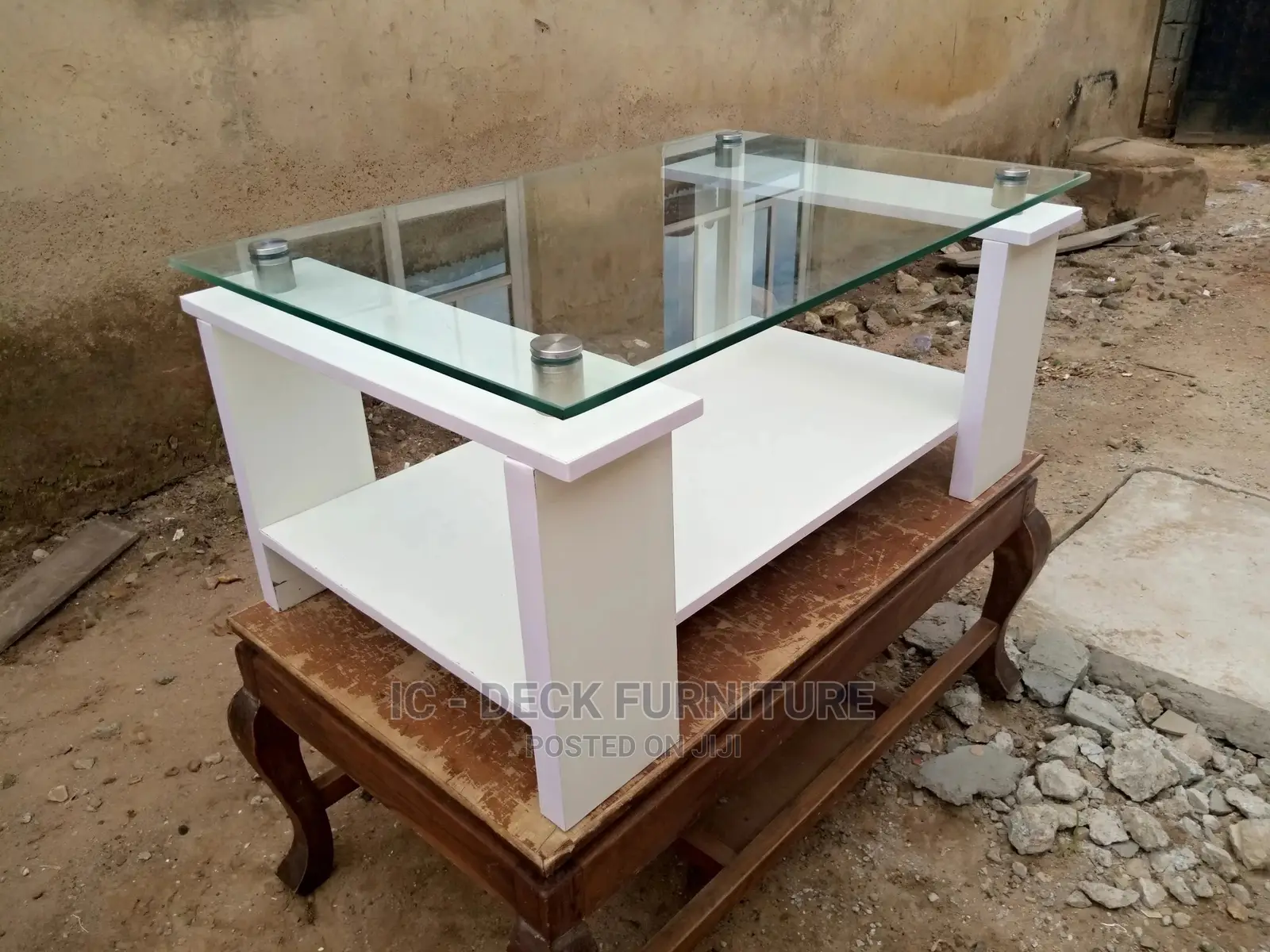 Tbl2 Transparent Thick Glass Top Center Table / Coffee Table