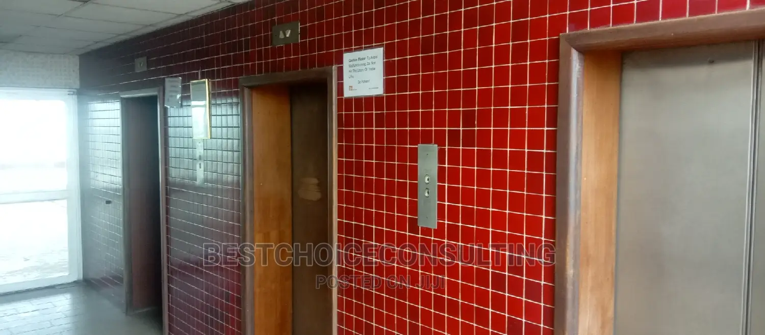 Office Open Space for Rent at Dugbe
