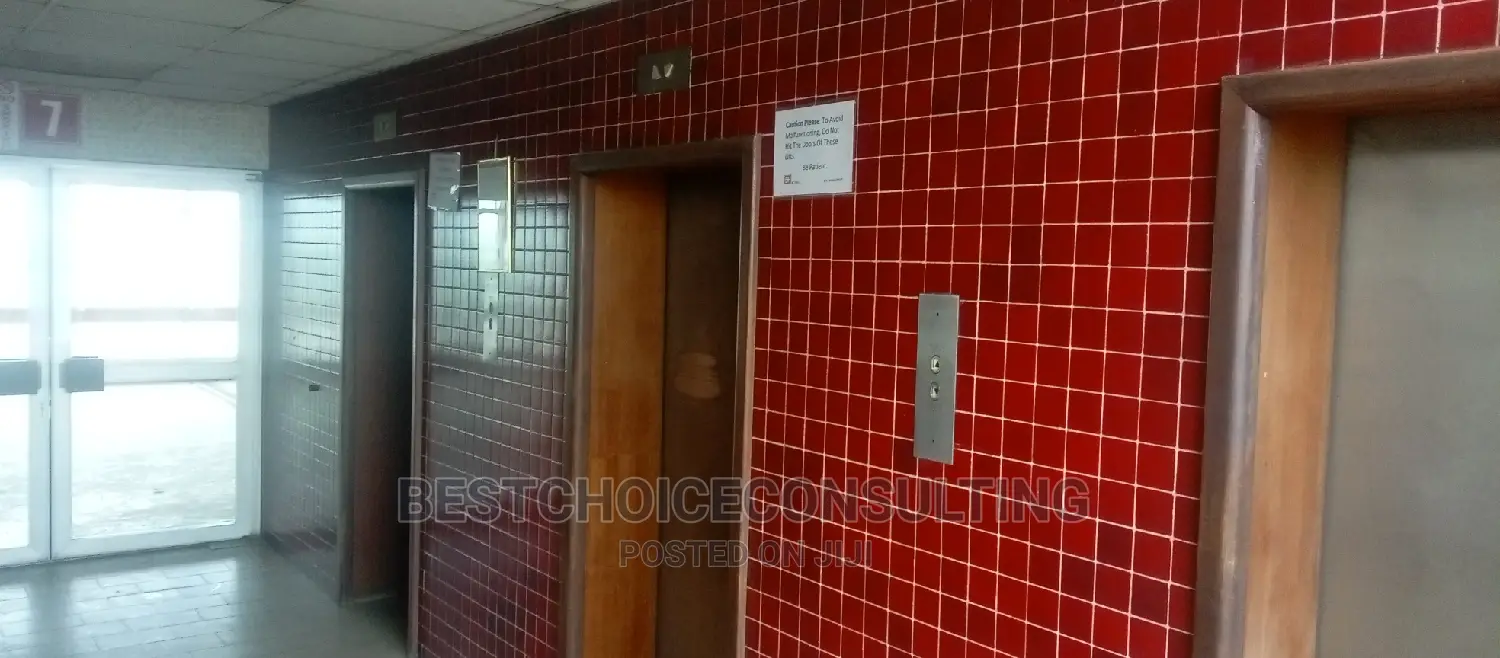 Office Open Space for Rent at Dugbe