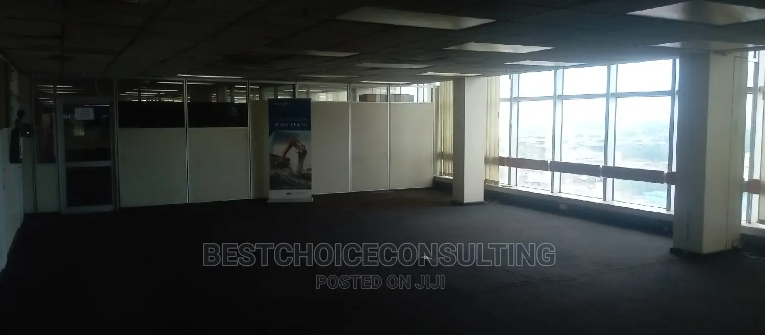 Office Open Space for Rent at Dugbe