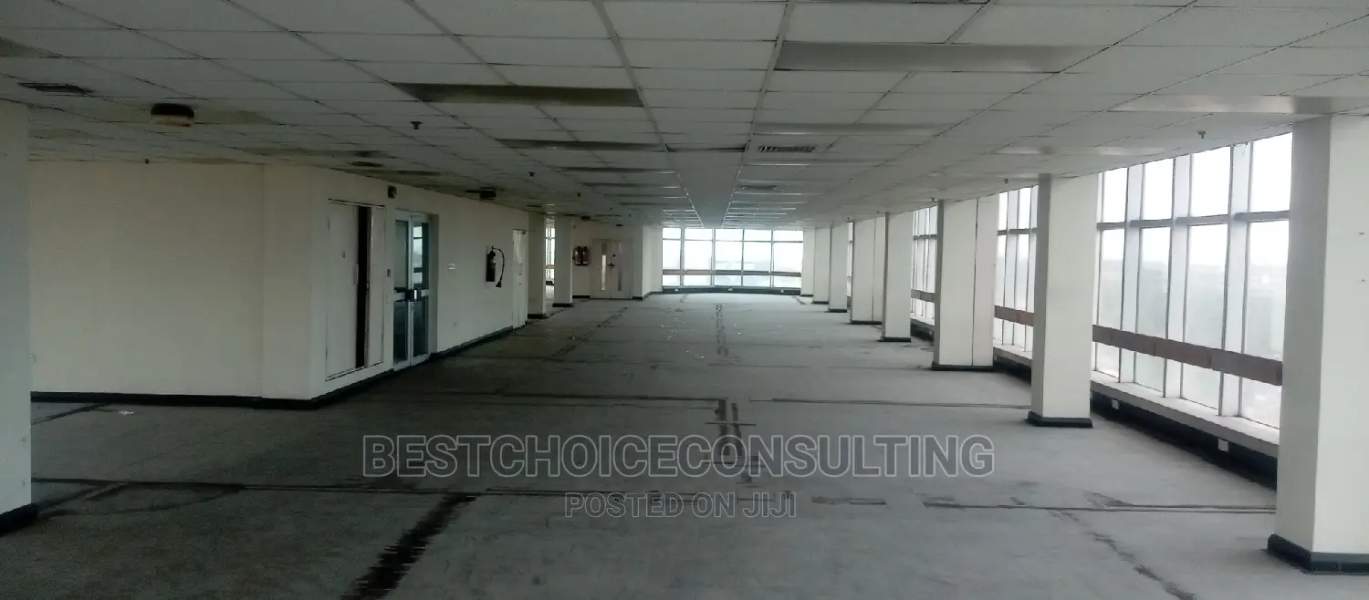 Office Open Space for Rent at Dugbe