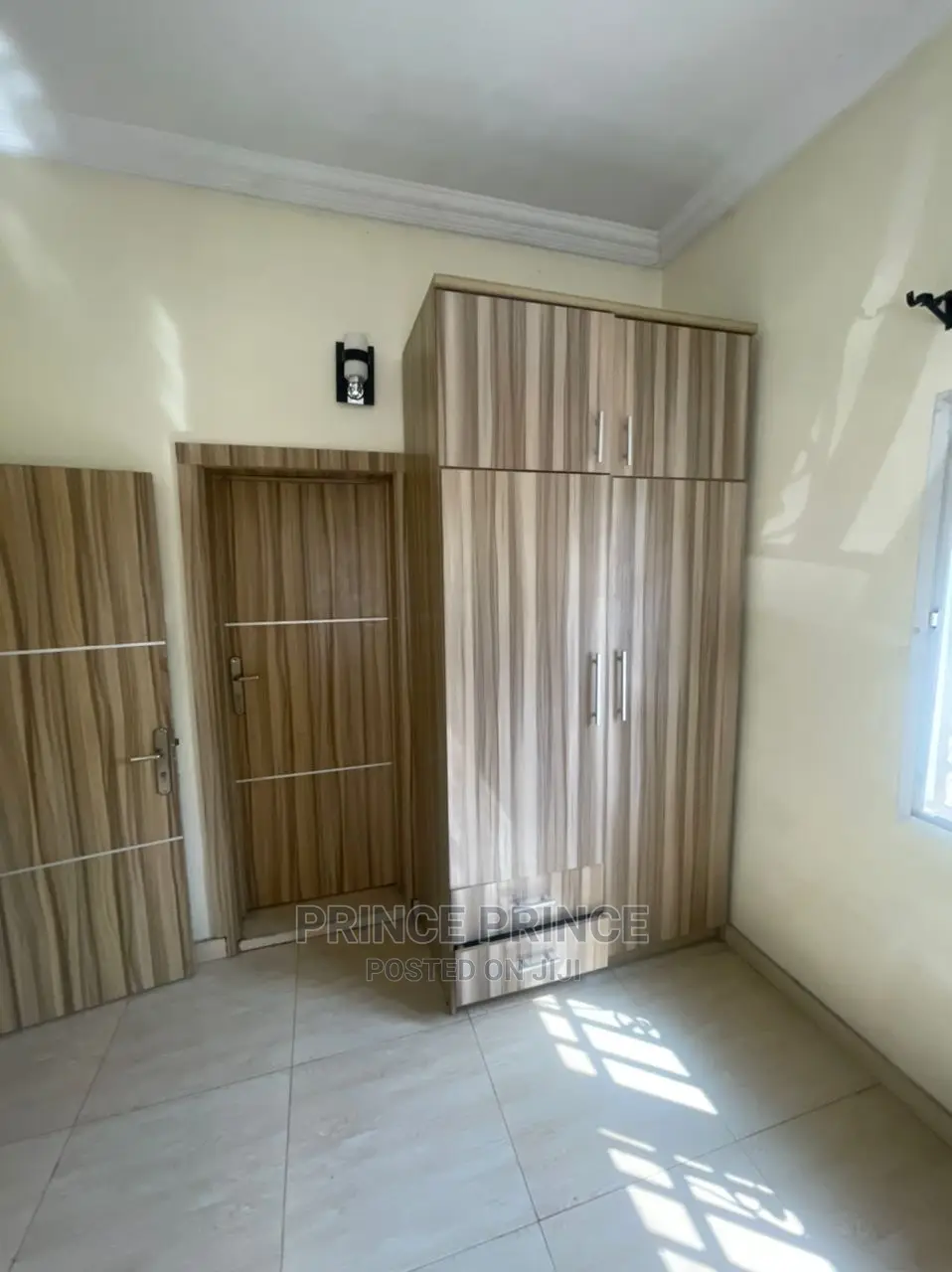 3bdrm Block of Flats in Surulere for rent