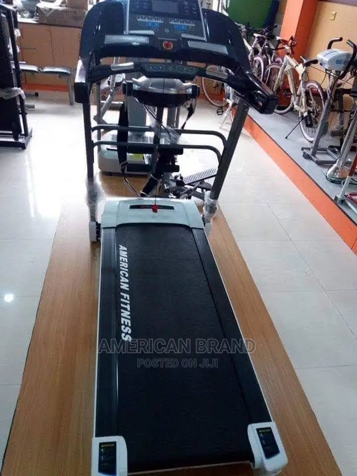 Heavy Duty American Fitness Treadmill With Massager, Incline