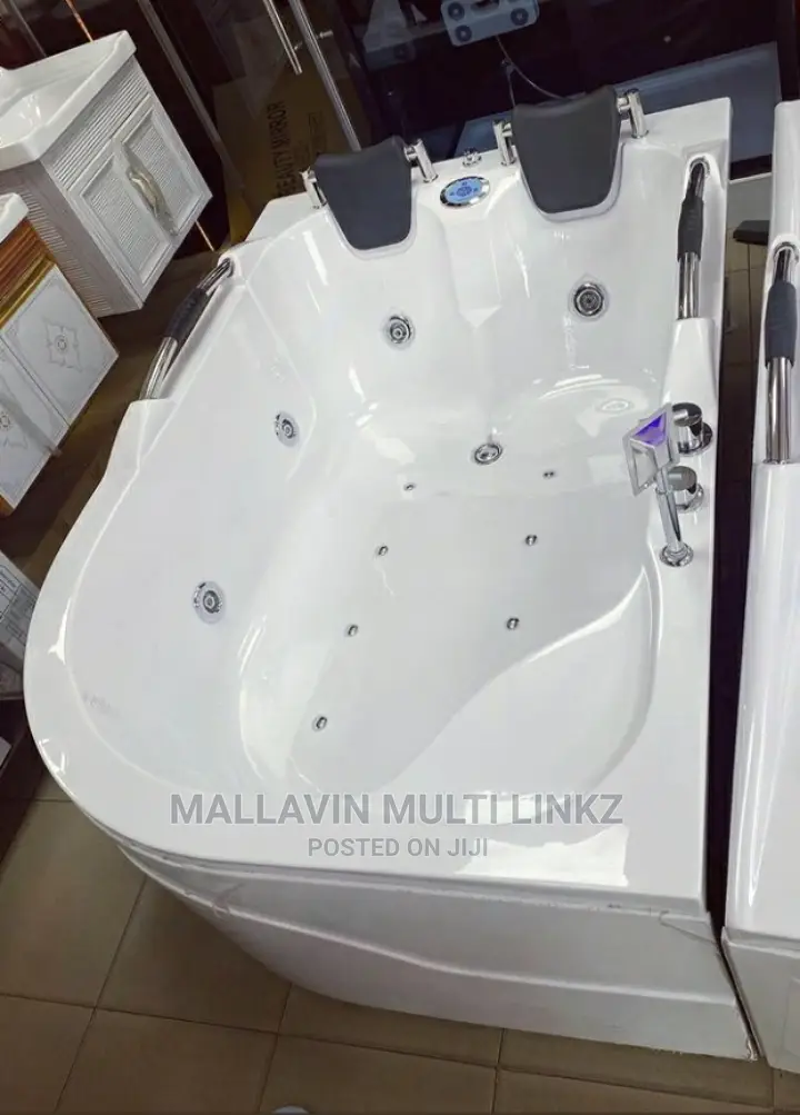 Double Seat Luxury Jacuzzi