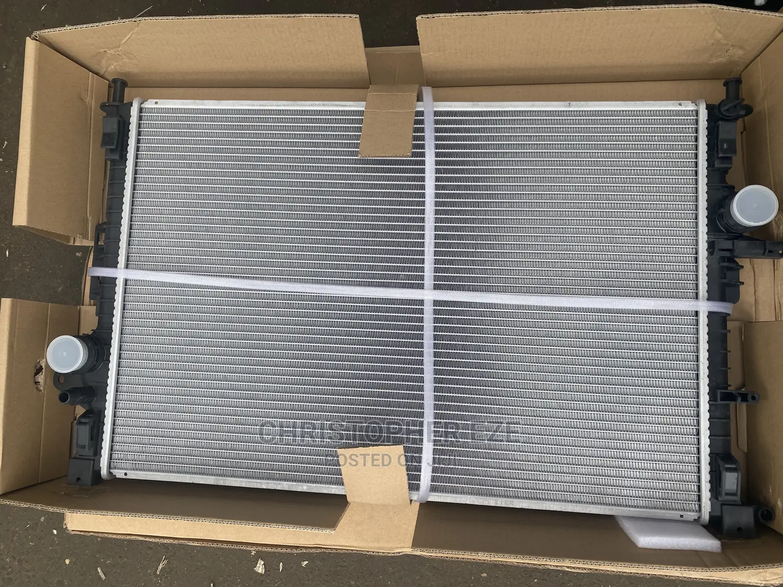 Ford Escape Radiator 2.0 Radiator 2013 2014 2015 2016