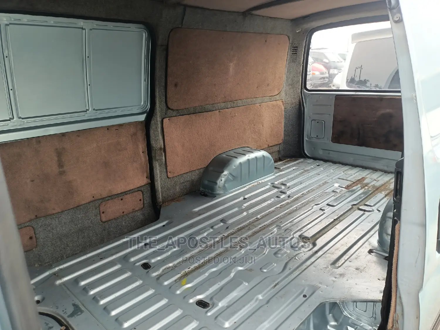Toyota HiAce 2005 Blue
