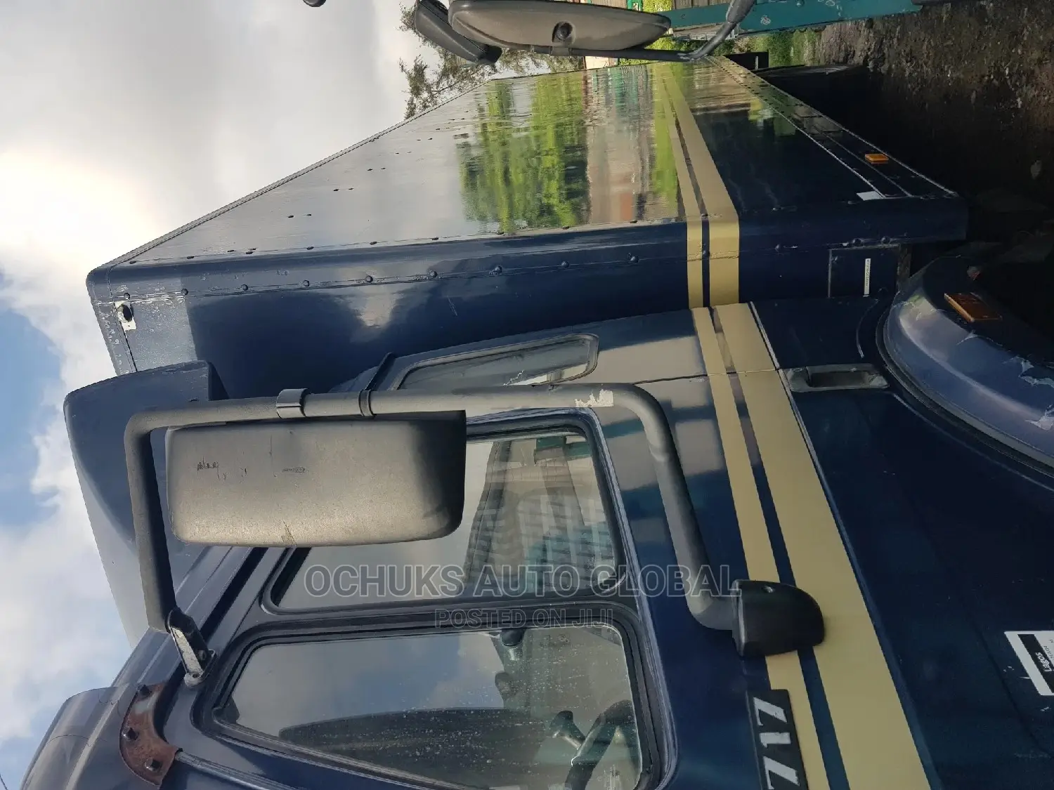 M/Benz Truck 1717 Model 8bolits 6tyers