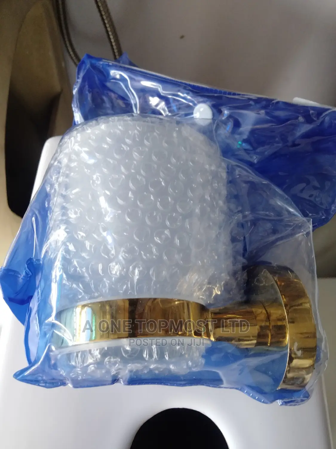 Gold Cup Holder