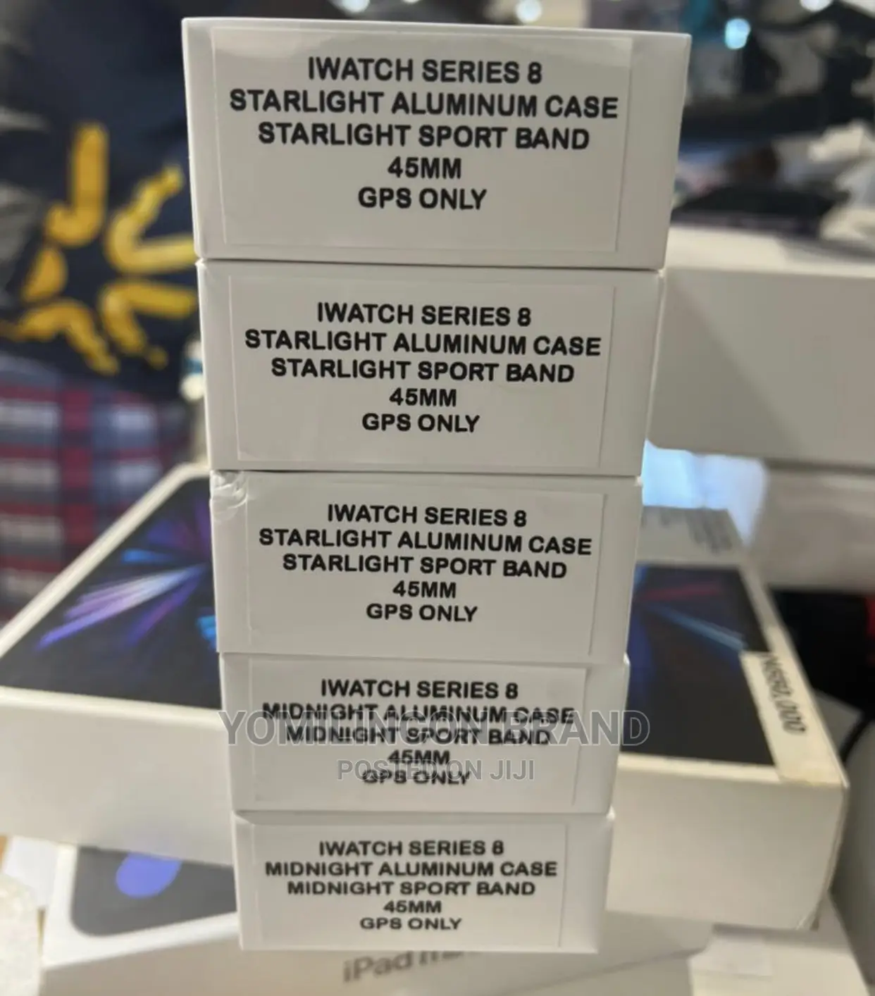 Apple Watch Series 8 GPS 45mm Midnight Aluminium Case.