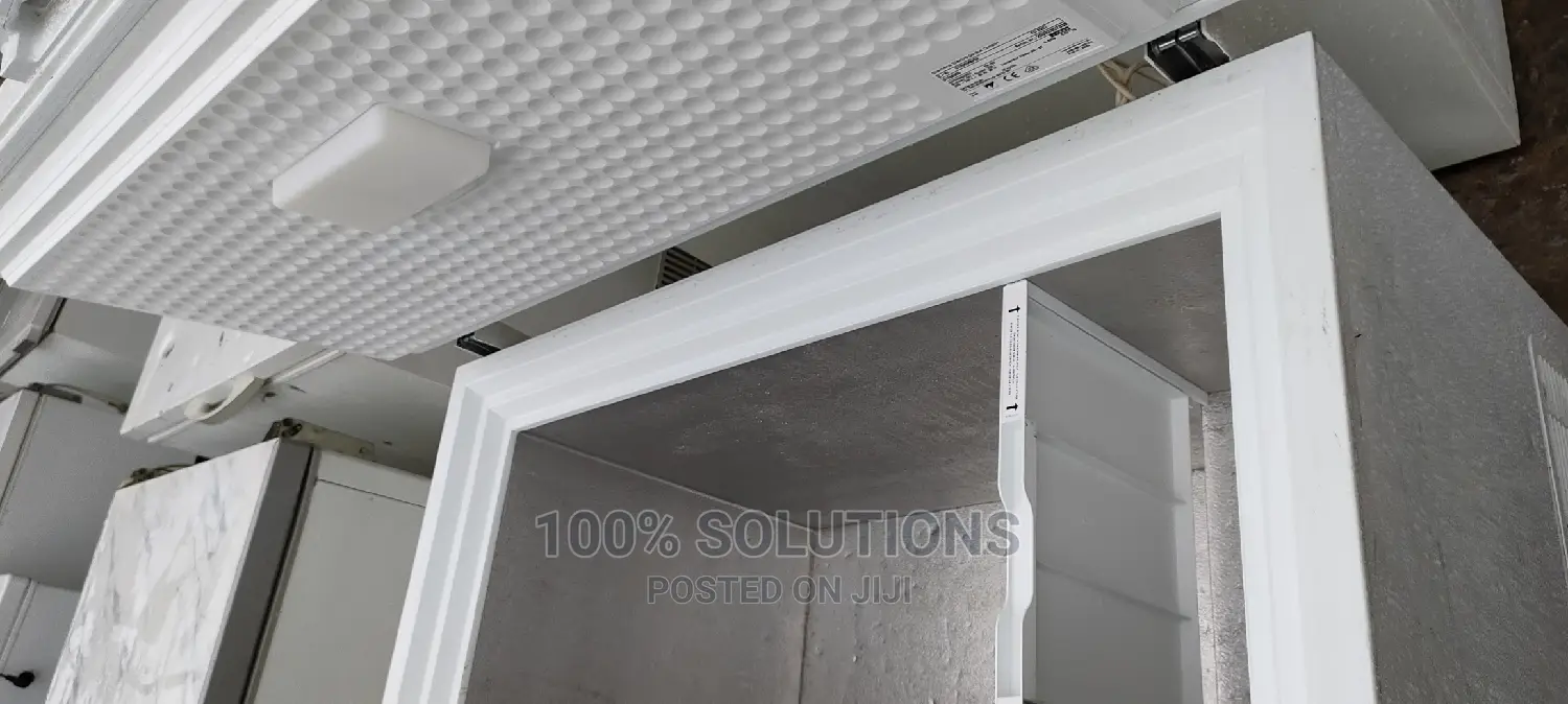 239 Liters at 95W Siemens Freezer for Sale