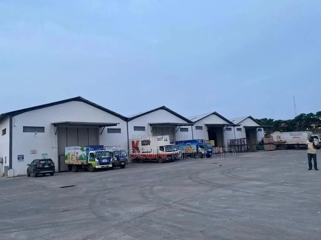 4,000 SQM High Standard Warehouse