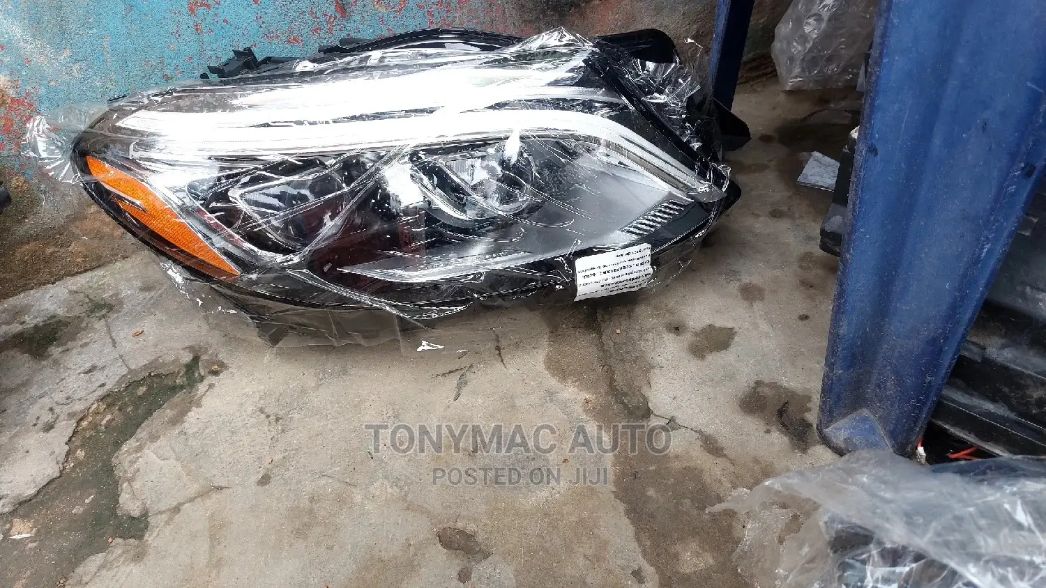Mercedes-Benz GLE Headlights GLE 350 166 Headlights