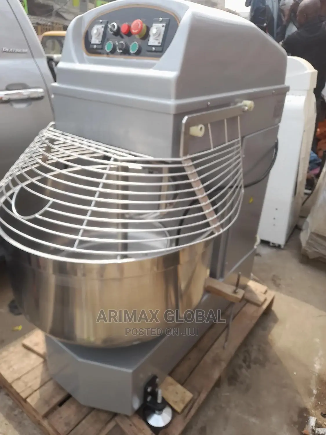 100kg,50kg, 25kg,16kg,12.5kg,8kg Spiral Mixers Available