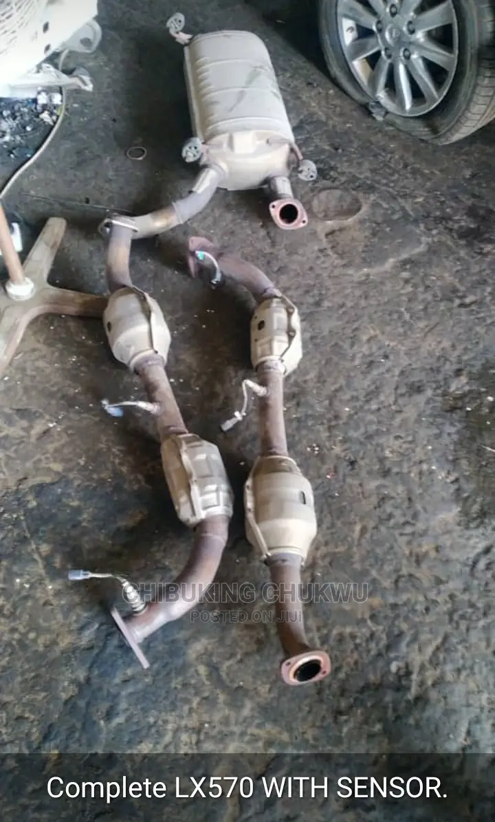 Lexus LX570 Complete Exhaust Catalytic and Pot.