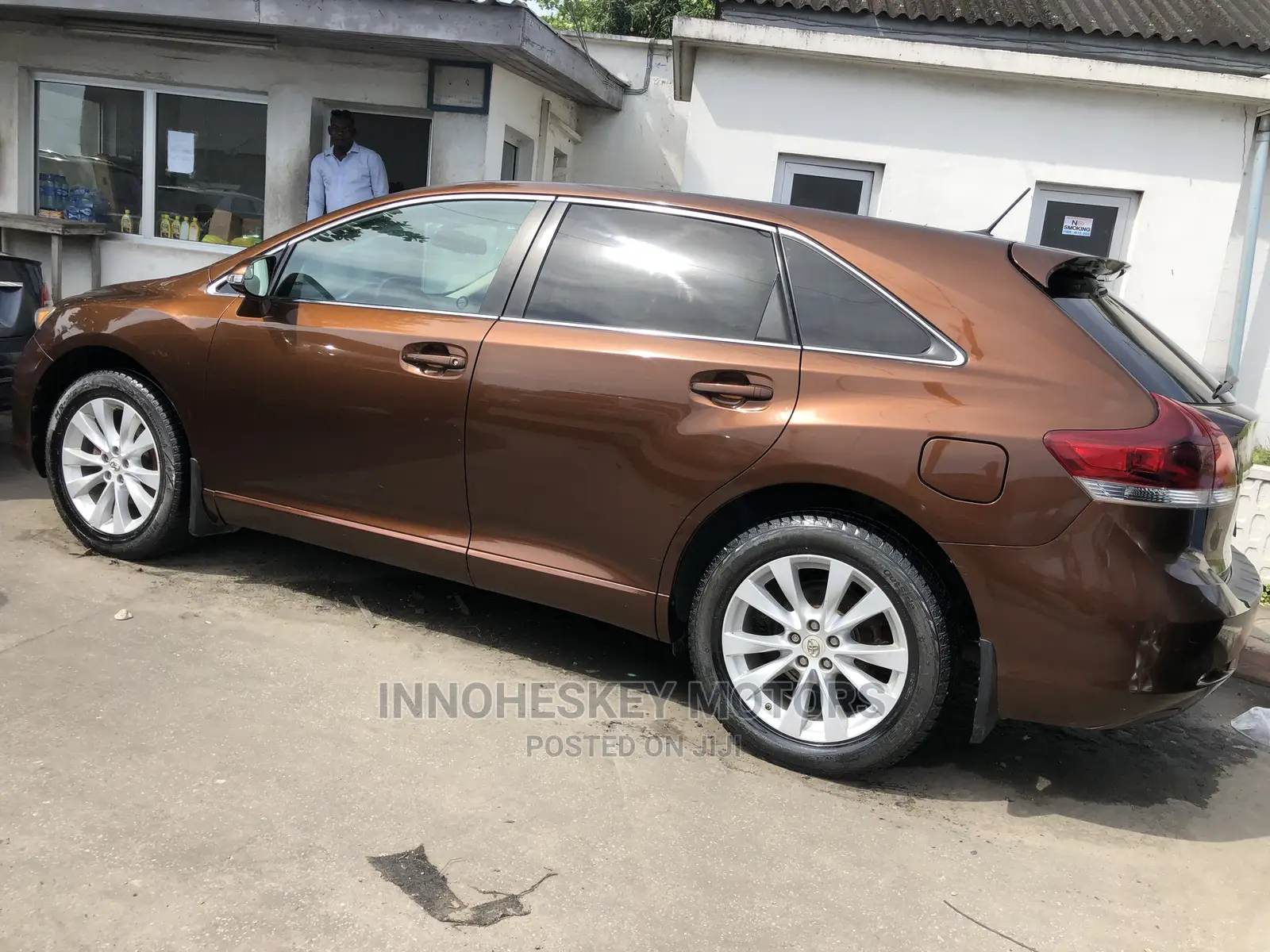 Toyota Venza LE AWD 2013 Brown