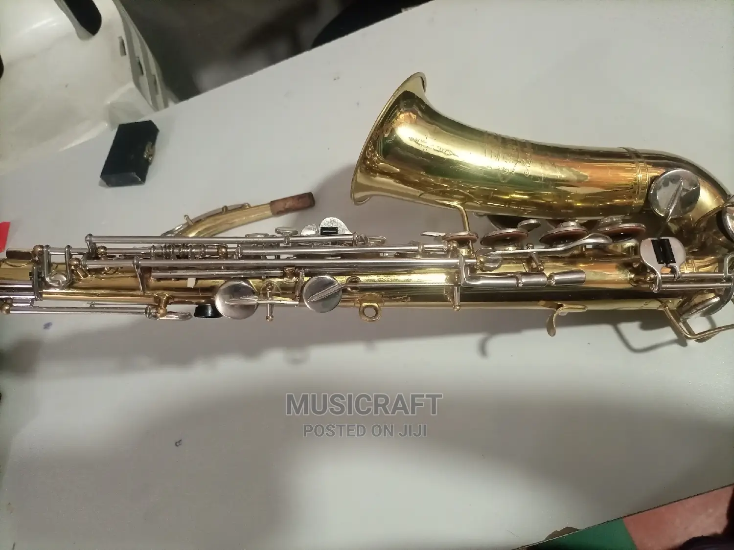 Buescher Aristocratic Tokunbo Professional Alto Saxophone